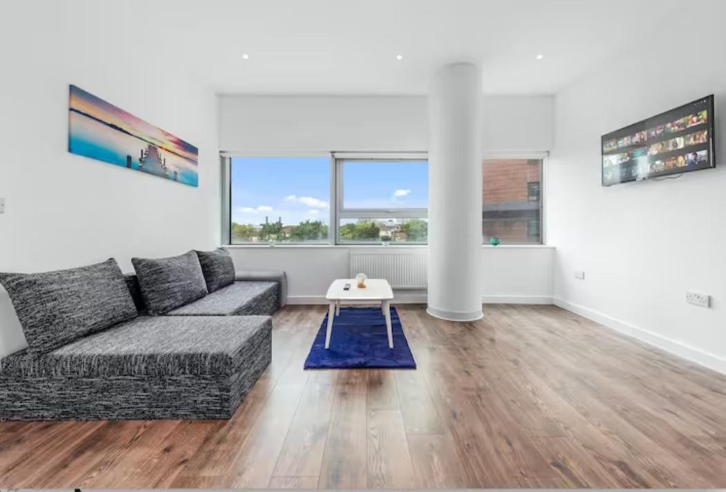 Appartement Airy 2Br Flat Delta London Dp332 à Croydon Extérieur photo