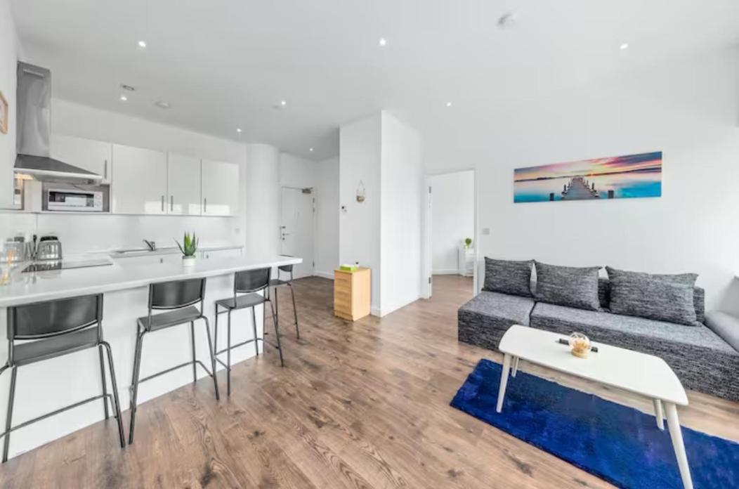 Appartement Airy 2Br Flat Delta London Dp332 à Croydon Extérieur photo
